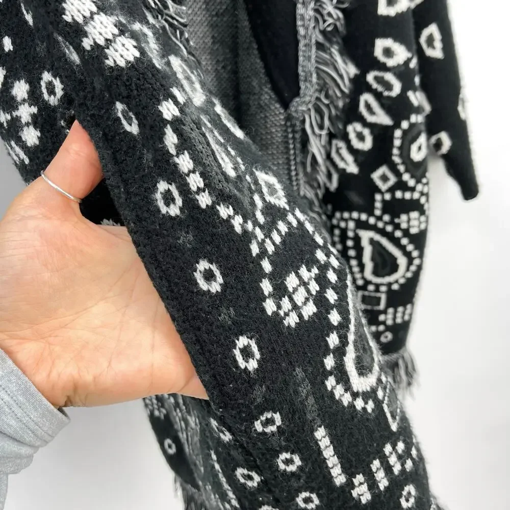 Made in Italy | Black White Paisley Jacquard Knit Fringe Cardigan *no belt* S